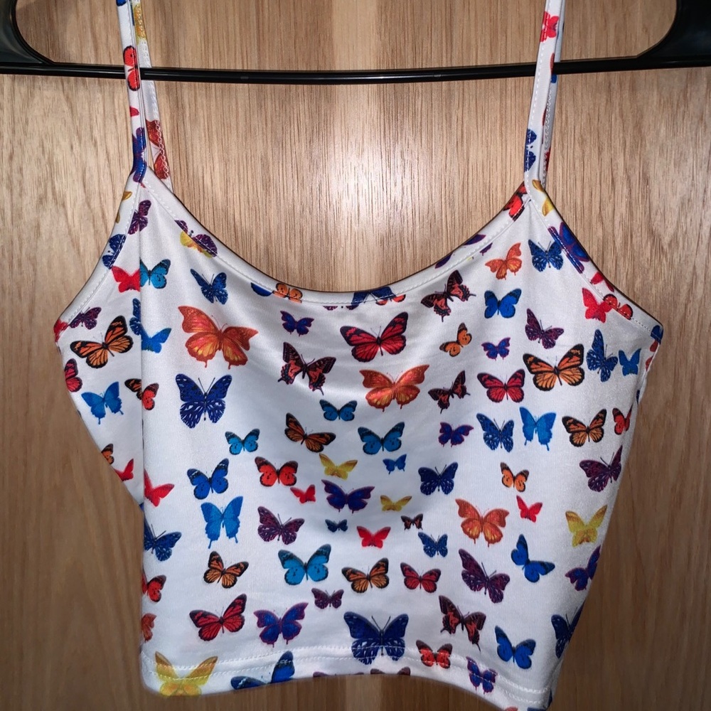 Butterfly tank